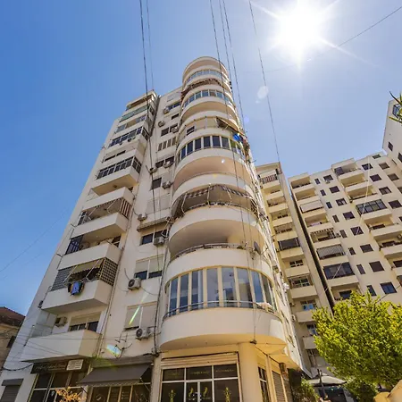 Peaceful In Center Apartamento