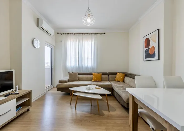 Peaceful In Center Апартаменты
